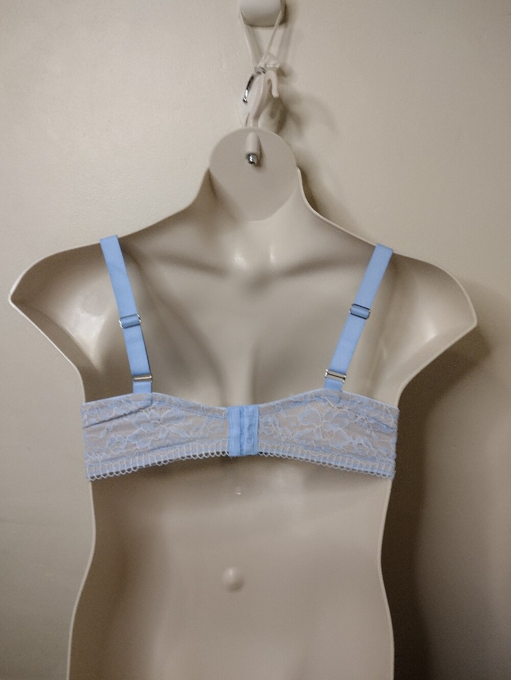 Glamorise Perfect A Shape Sexy Blue Lace Wireless Push-up Bra Size 42A - Picture 3 of 8